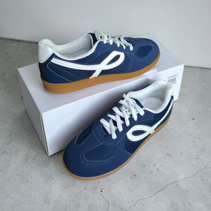 ladies sneakers single sole  (navy blue/white)
