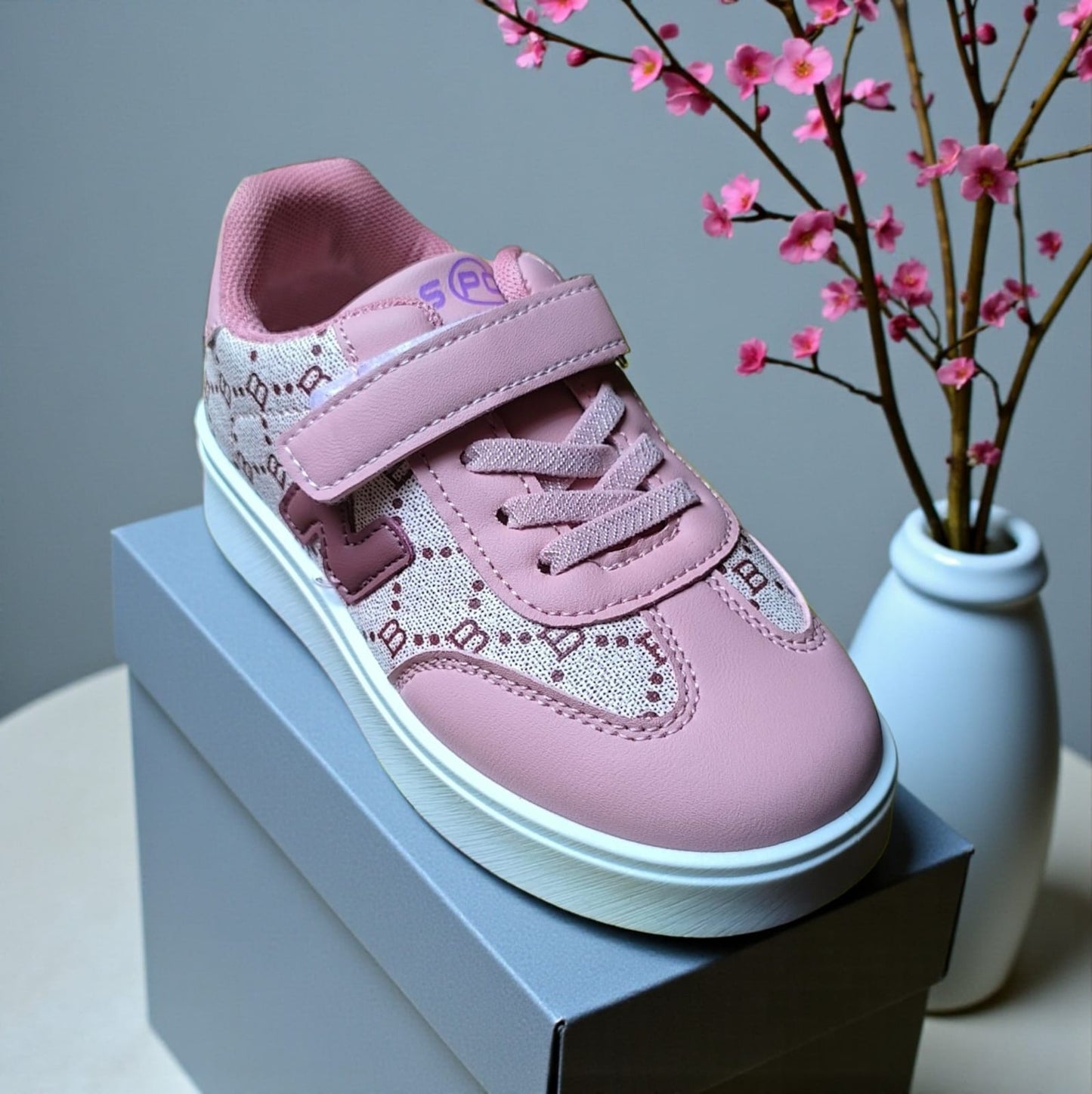 New Balance Kids sports sneakers (Pink/Black)
