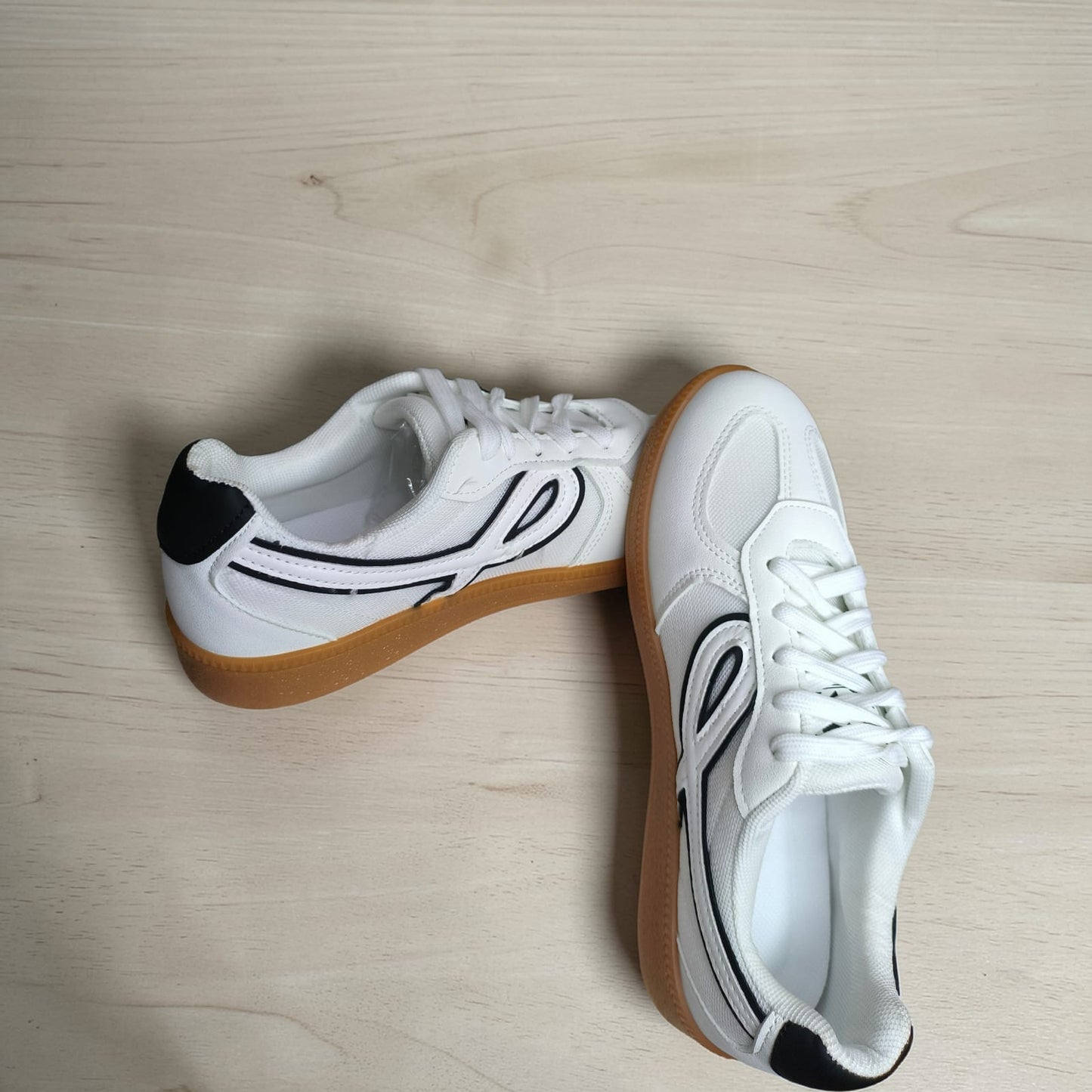 ladies sneakers single sole  (navy blue/white)