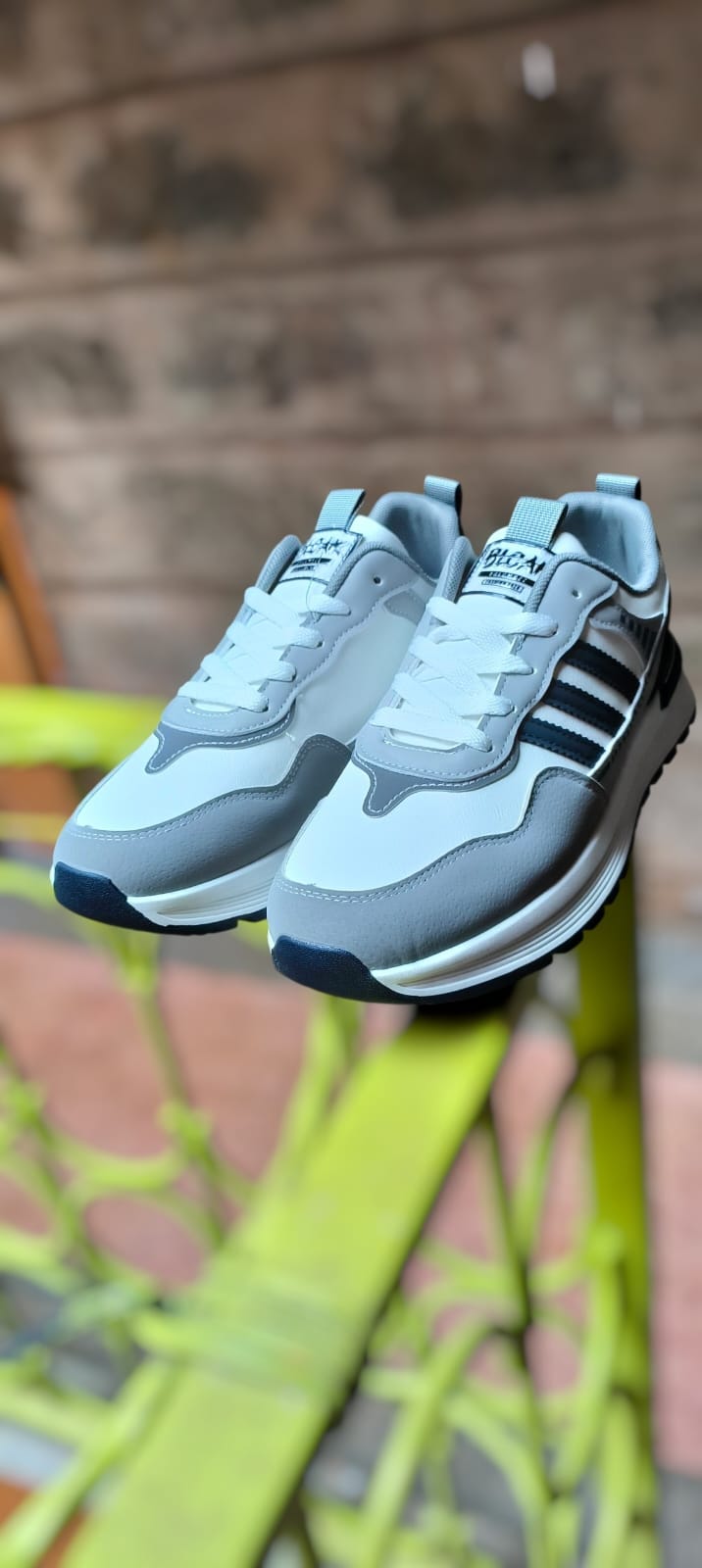 Men sneakers with stripes (Beige,Grey,Black)